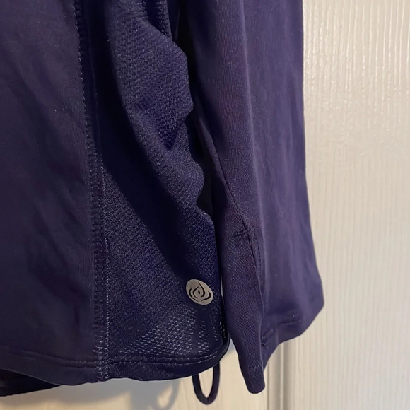 Apana EUC women’s lightweight blue athletic hoodie size medium - Picture 3 of 8